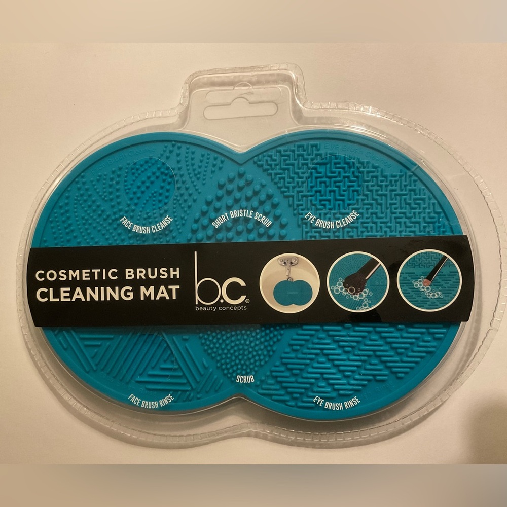 Cosmetic Brush Cleaning Mat